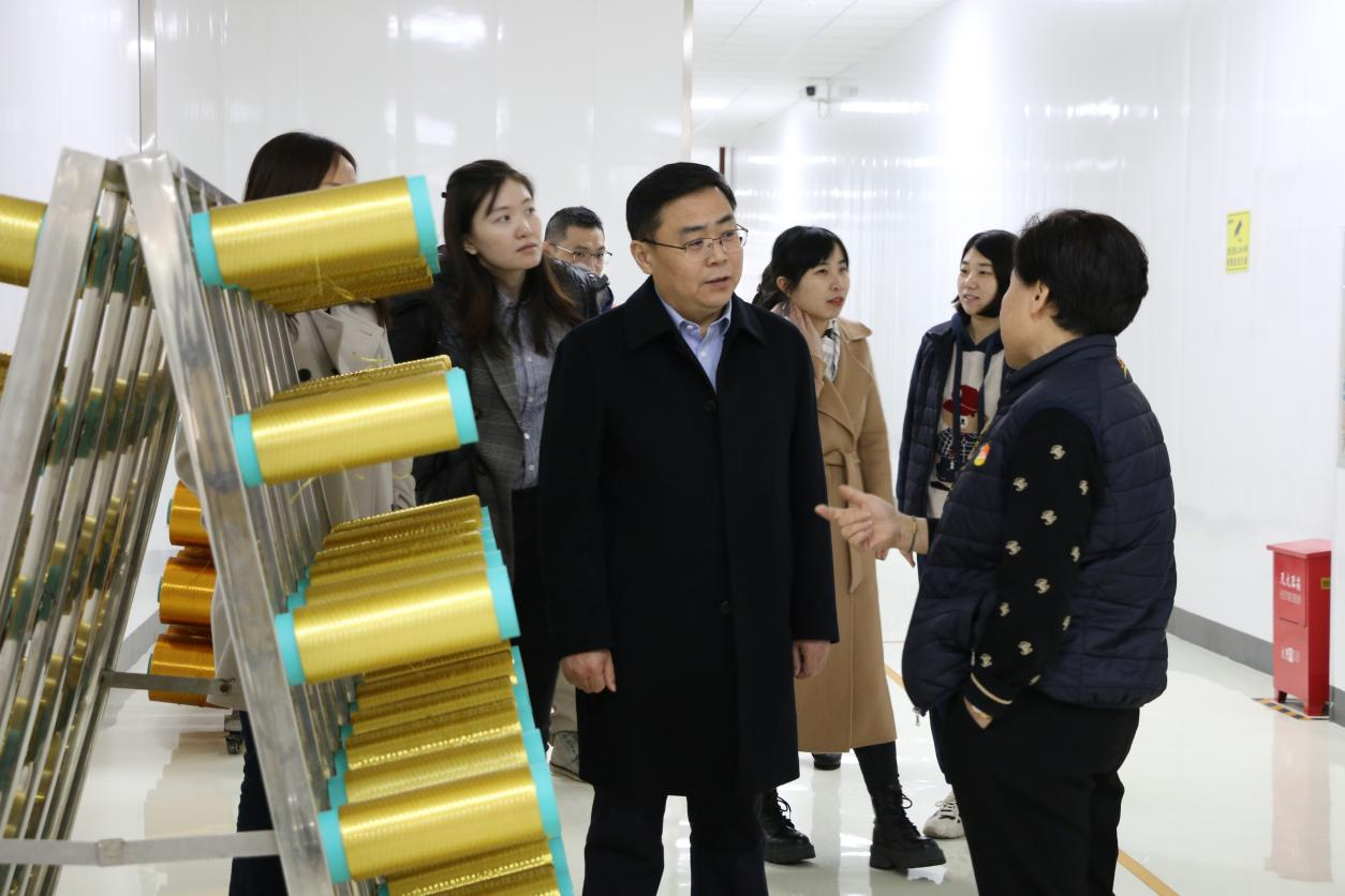 亚洲精品久久久久中文第一幕